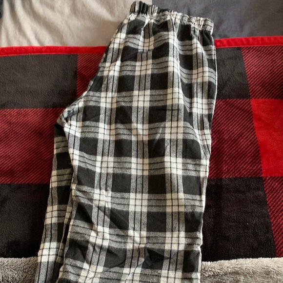 NWOT Ardene Xmas 2020 Pj Bottoms - Picture 2 of 4
